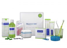 VITIS Orthodontic Appliance Oral Care Pack